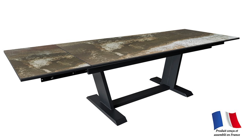 Table AMBER 180/230/280 Plateau Dekton® Coloris:Châssis Graphite/Plateau Dekton® Trilium Ecotax:Prix de vente comprenant l'éco-t